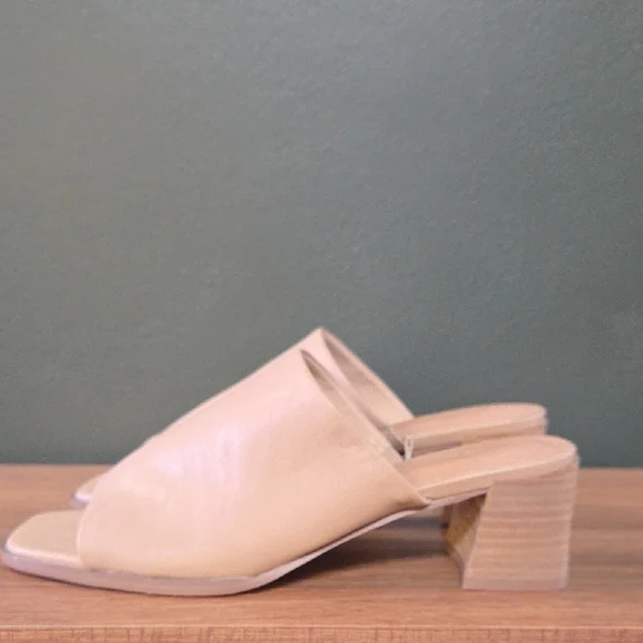 Joie Beige Women's Mules Size 8.5M - Picture 3 of 6